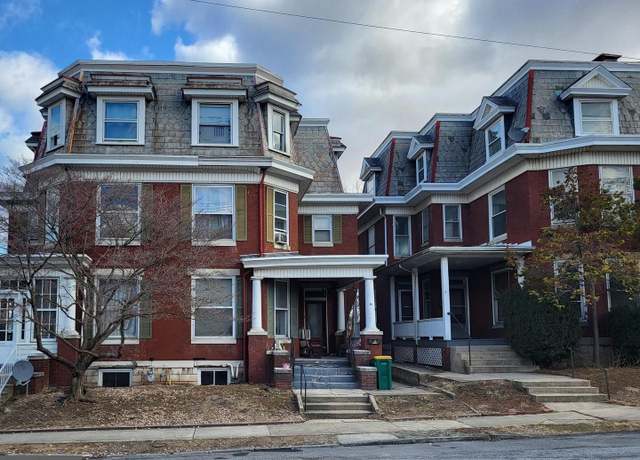 Property at 45 W Commerce St, Chambersburg, PA 17201, 5 beds, 2 baths
