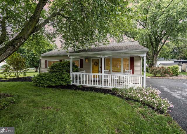 Property at 6375 Hollow Dr, East Petersburg, PA 17520, 3 beds, 1 bath