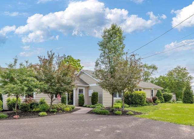 Property at 1104 N Pleasantview Rd, Pottstown, PA 19464, 4 beds, 4 baths