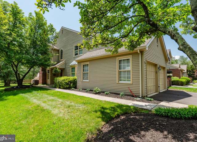 Property at 115 Bridle Ln, Ambler, PA 19002, 3 beds, 2.5 baths