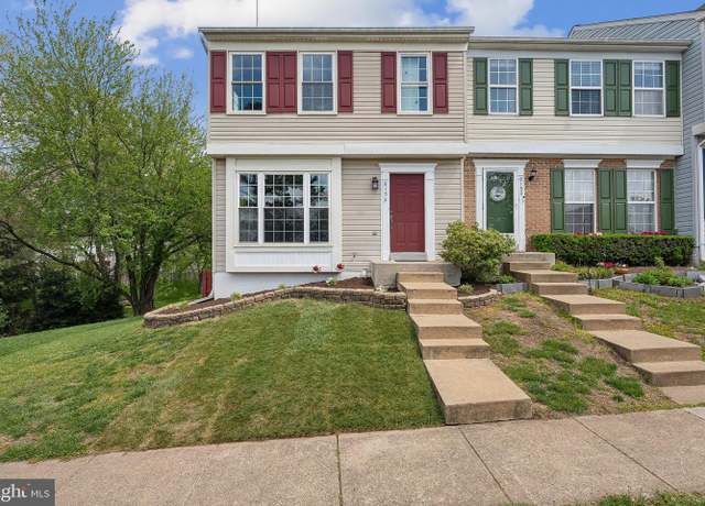 Property at 6152 Kendra Way, Centreville, VA 20121, 4 beds, 3 baths