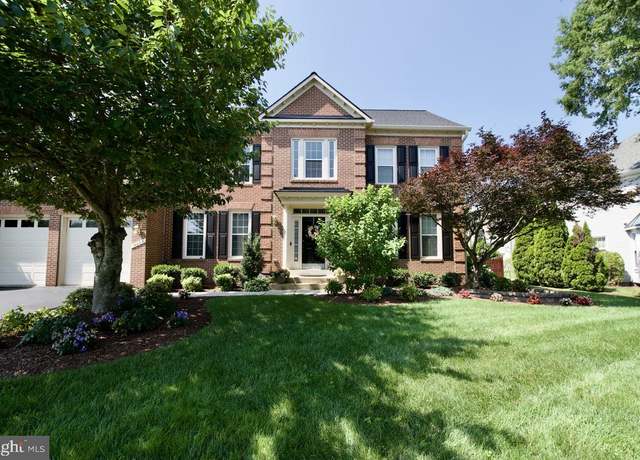 Property at 5495 Ashleigh Rd, Fairfax, VA 22030, 4 beds, 4.5 baths