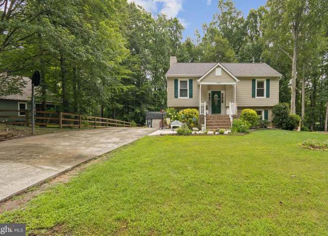 Property at 10804 Cobblestone Dr, Spotsylvania, VA 22553, 4 beds, 2 baths
