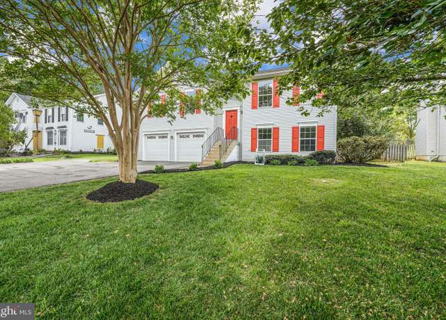 Property at 35 Thornberry Ln, Stafford, VA 22556, 3 beds, 3 baths