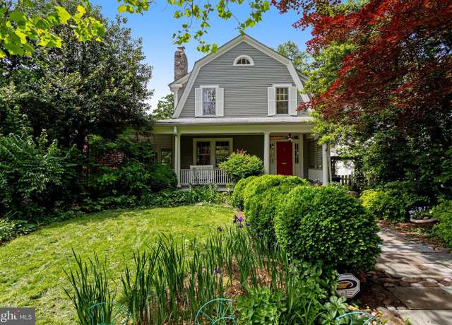 Property at 6218 30th St NW, Washington, DC 20015, 4 beds, 3.5 baths