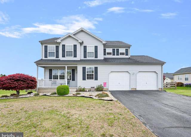 Property at 34 India Dr, Smyrna, DE 19977, 4 beds, 2.5 baths
