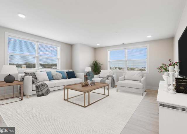 Property at 19805 Coastal Hwy #301, Rehoboth Beach, DE 19971, 3 beds, 2 baths
