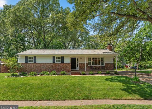 Property at 132 Northway, Severna Park, MD 21146, 5 beds, 3 baths