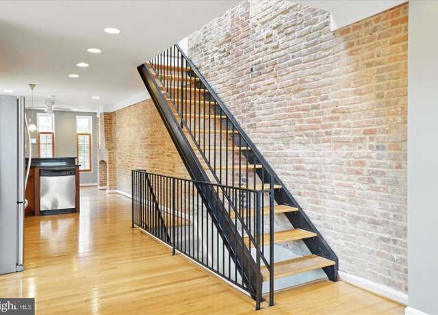Property at 1225 W Cross St, Baltimore, MD 21230, 3 beds, 2.5 baths