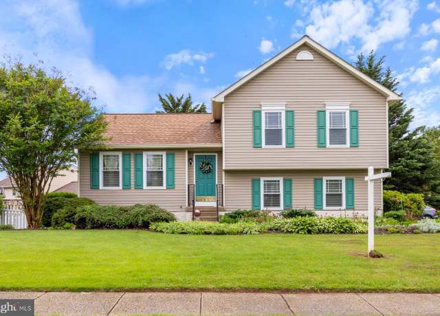 Property at 21 Bancroft St, Taneytown, MD 21787, 3 beds, 2 baths