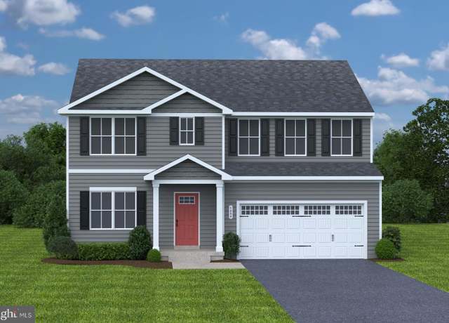 Property at 0074 Charlotte St, Hagerstown, MD 21740, 5 beds, 3 baths