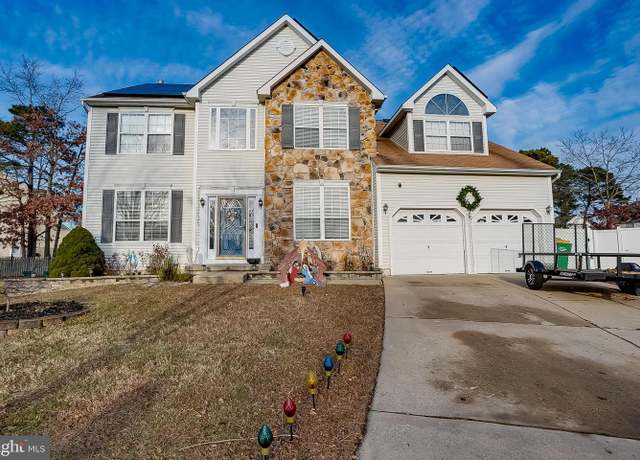 Property at 209 Crown Ct, Egg Harbor Township, NJ 08234, 4 beds, 2.5 baths
