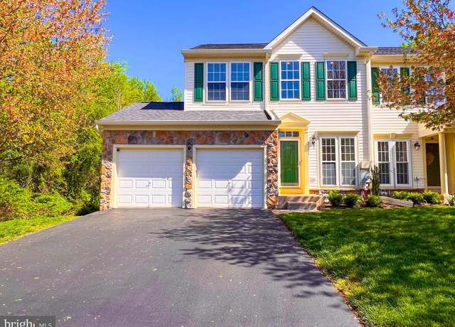 Property at 610 Tulip Dr, Warrington, PA 18976, 3 beds, 2.5 baths