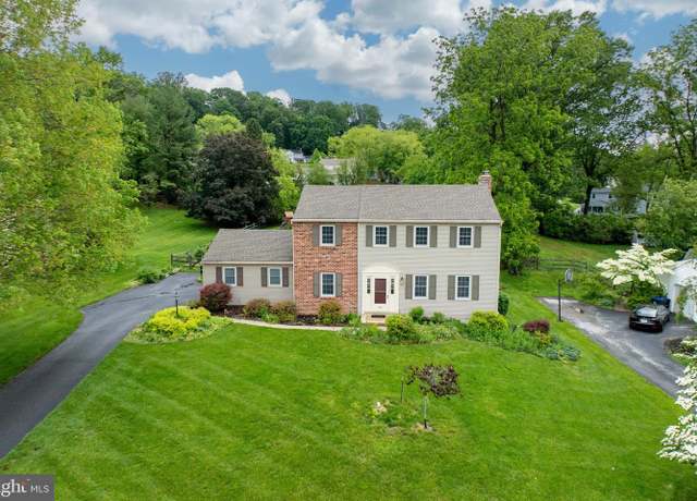 Property at 308 Green Cir, Exton, PA 19341, 4 beds, 2.5 baths