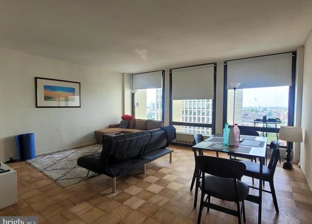 Property at 200 Locust St Unit 11HN, Philadelphia, PA 19106, 1 bed, 1 bath