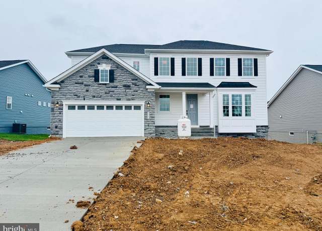 Property at 111 Pawn Ct, Winchester, VA 22602, 5 beds, 4 baths