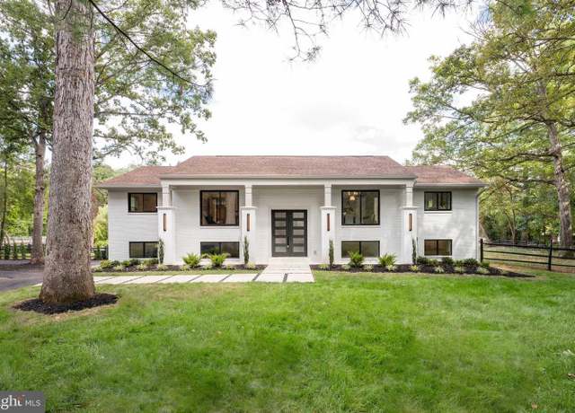 Property at 6211 Waterway Dr, Falls Church, VA 22044, 6 beds, 3 baths
