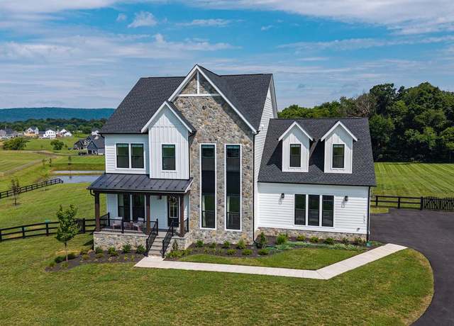 Property at 14707 Farmall Ct, Waterford, VA 20197, 5 beds, 4.5 baths