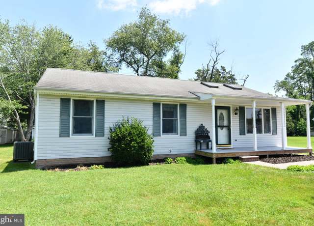 Property at 10291 Abbott Rd, Manassas, VA 20110, 3 beds, 2 baths