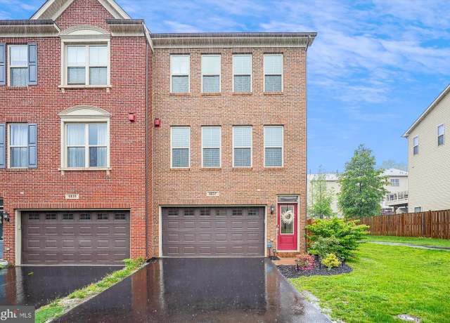 Property at 6837 William White Way, Haymarket, VA 20169, 3 beds, 3 baths
