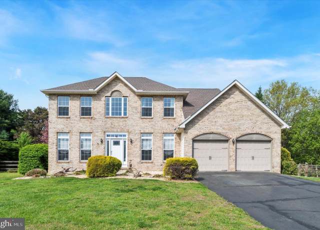 Property at 12 Emerald Ridge Dr, Bear, DE 19701, 4 beds, 2.5 baths