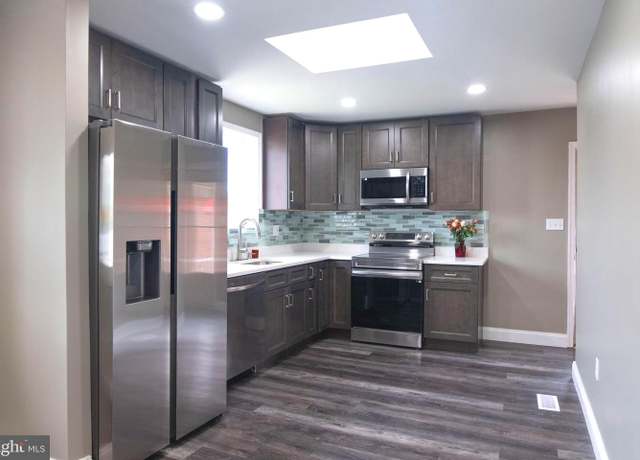 Property at 1202 Hillshire Rd, Dundalk, MD 21222, 3 beds, 2 baths