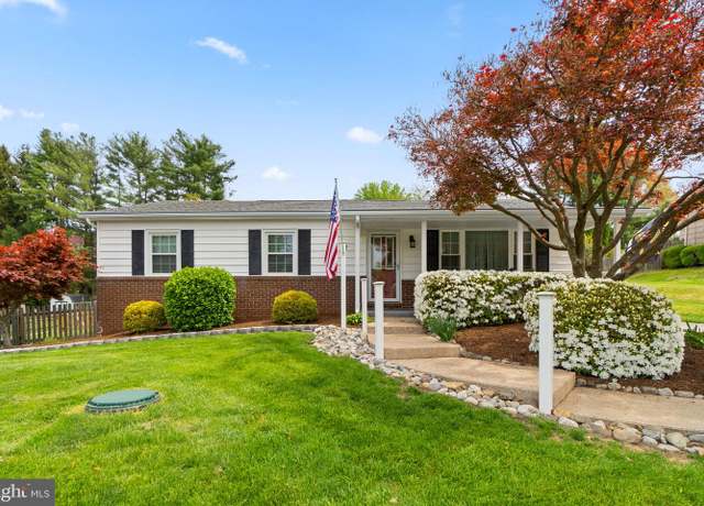 Property at 612 Lynn Way, Sykesville, MD 21784, 3 beds, 2 baths