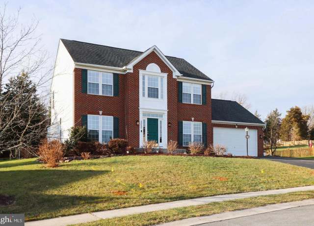 Property at 1317 Huntley Cir, Emmitsburg, MD 21727, 5 beds, 3.5 baths