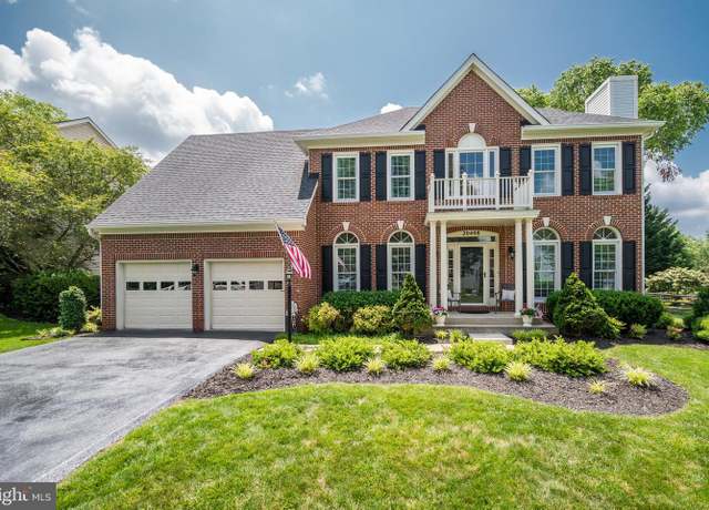 Property at 20408 Sawgrass Dr, Gaithersburg, MD 20886, 5 beds, 3.5 baths