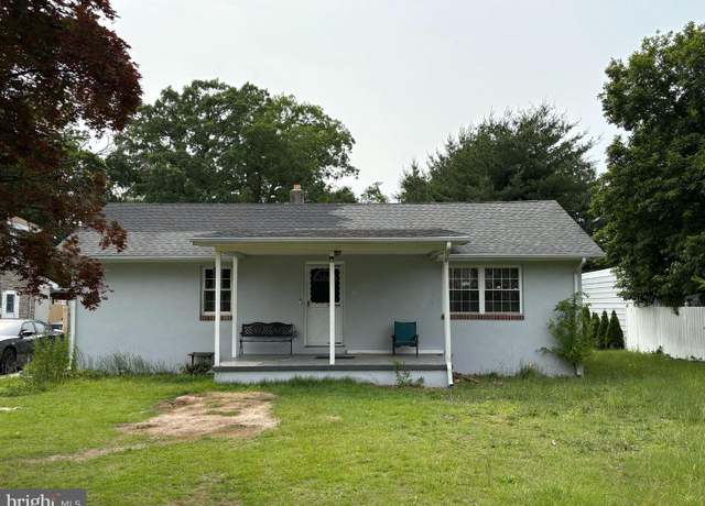 Property at 1622 S Main Rd, Vineland, NJ 08360, 2 beds, 1 bath