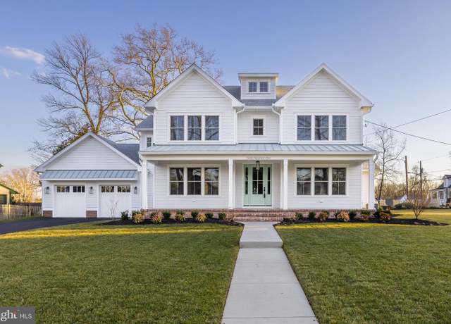 Property at 301 Centre St, Haddonfield, NJ 08033, 6 beds, 4.5 baths