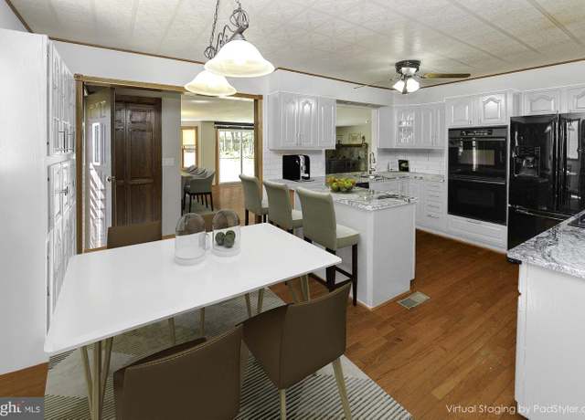 Property at 179 Gilford Ave, Island Heights, NJ 08732, 5 beds, 2 baths
