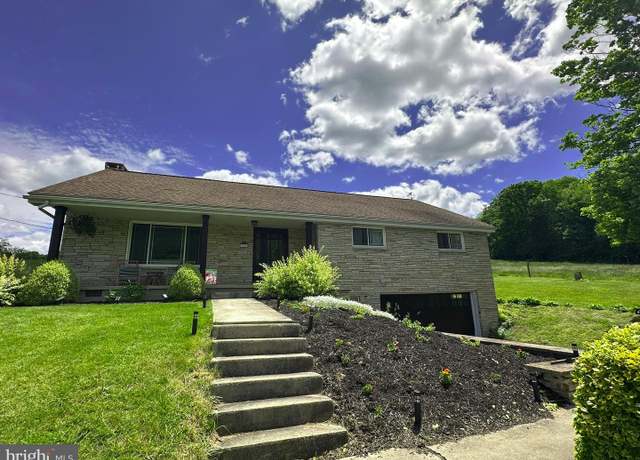 Property at 2348 Raystown Rd, Everett, PA 15537, 4 beds, 2.5 baths