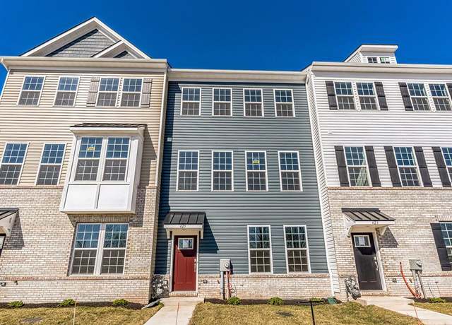 Property at 221 Smithworks Blvd, Phoenixville, PA 19460, 3 beds, 2.5 baths