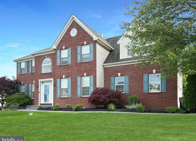 Property at 31 Long Meadow Rd, Royersford, PA 19468, 4 beds, 2.5 baths