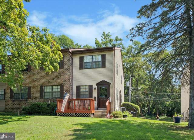 Property at 513 Woodland Ave, Cheltenham, PA 19012, 4 beds, 2 baths