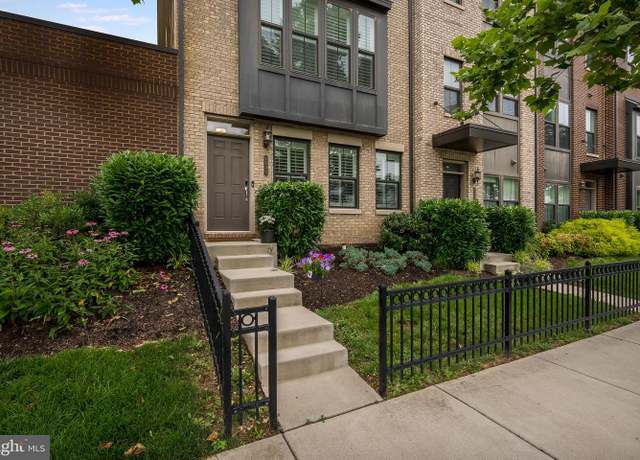 Property at 6400 47th Ave, Riverdale, MD 20737, 4 beds, 2.5 baths