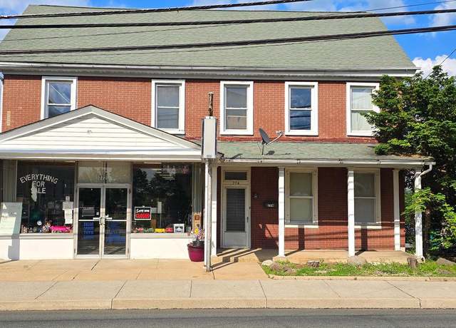 Property at 772 Main St, Pennsburg, PA 18073, 4 beds, 2 baths