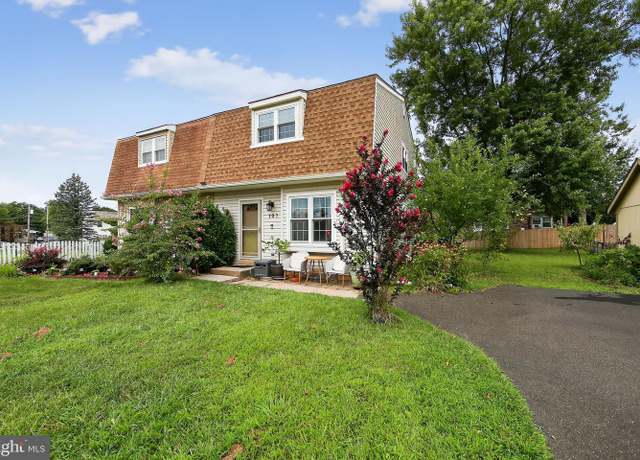 Property at 107 Whitney Pl, Lansdale, PA 19446, 3 beds, 2 baths