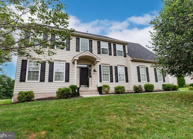 Property at 433 Hoffman Rd, Harleysville, PA 19438, 4 beds, 2.5 baths