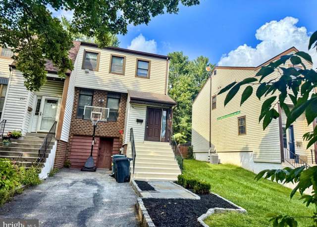 Property at 239 Birch Dr, Lafayette Hill, PA 19444, 3 beds, 2.5 baths
