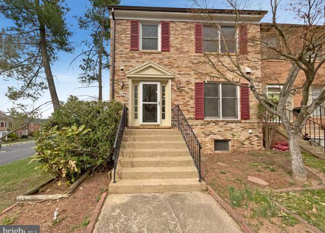 Property at 11751 Critton Cir, Woodbridge, VA 22192, 3 beds, 3 baths