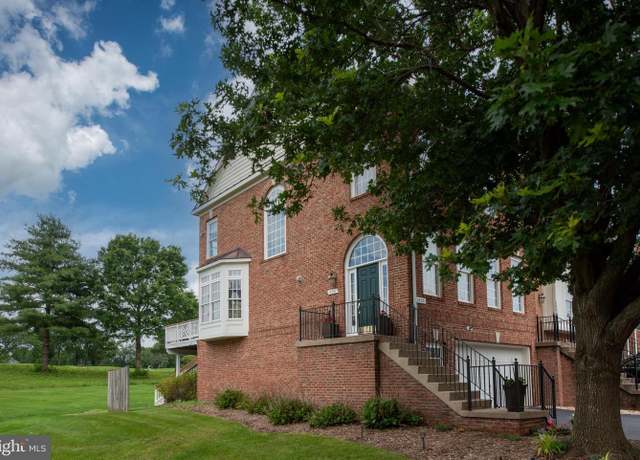 Property at 14501 Guilford Ridge Rd, Haymarket, VA 20169, 3 beds, 2.5 baths