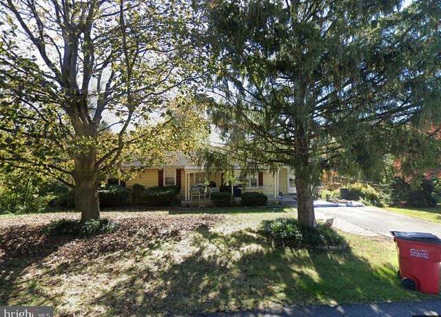 Property at 170 Aldrin Ln, Martinsburg, WV 25403, 3 beds, 1.5 baths