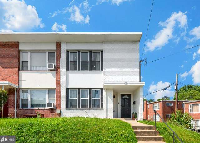 Property at 211 Webster St NE, Washington, DC 20011, 4 beds, 3 baths