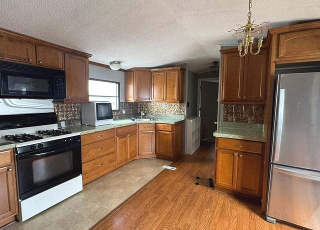 Property at 35 Rockywood Ln, Essex, MD 21221, 2 beds, 2 baths