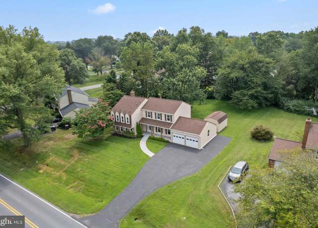 Property at 17004 Cashell Rd, Rockville, MD 20853, 4 beds, 2.5 baths