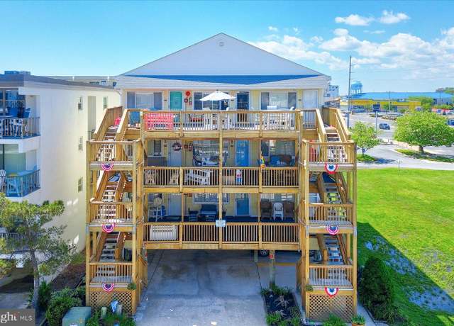 Property at 17 143rd St #302, Ocean City, MD 21842, 1 bed, 1 bath