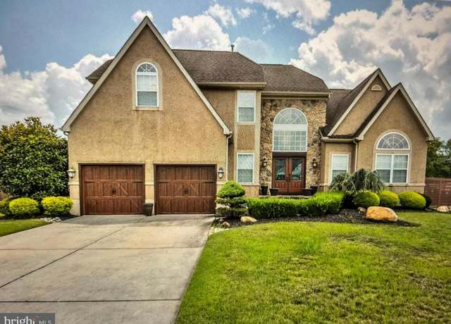 Property at 104 White Cedar Dr, Sicklerville, NJ 08081, 4 beds, 2.5 baths