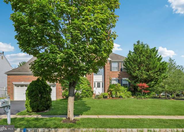 Property at 2 Carriage Ct, East Windsor, NJ 08520, 4 beds, 3.5 baths